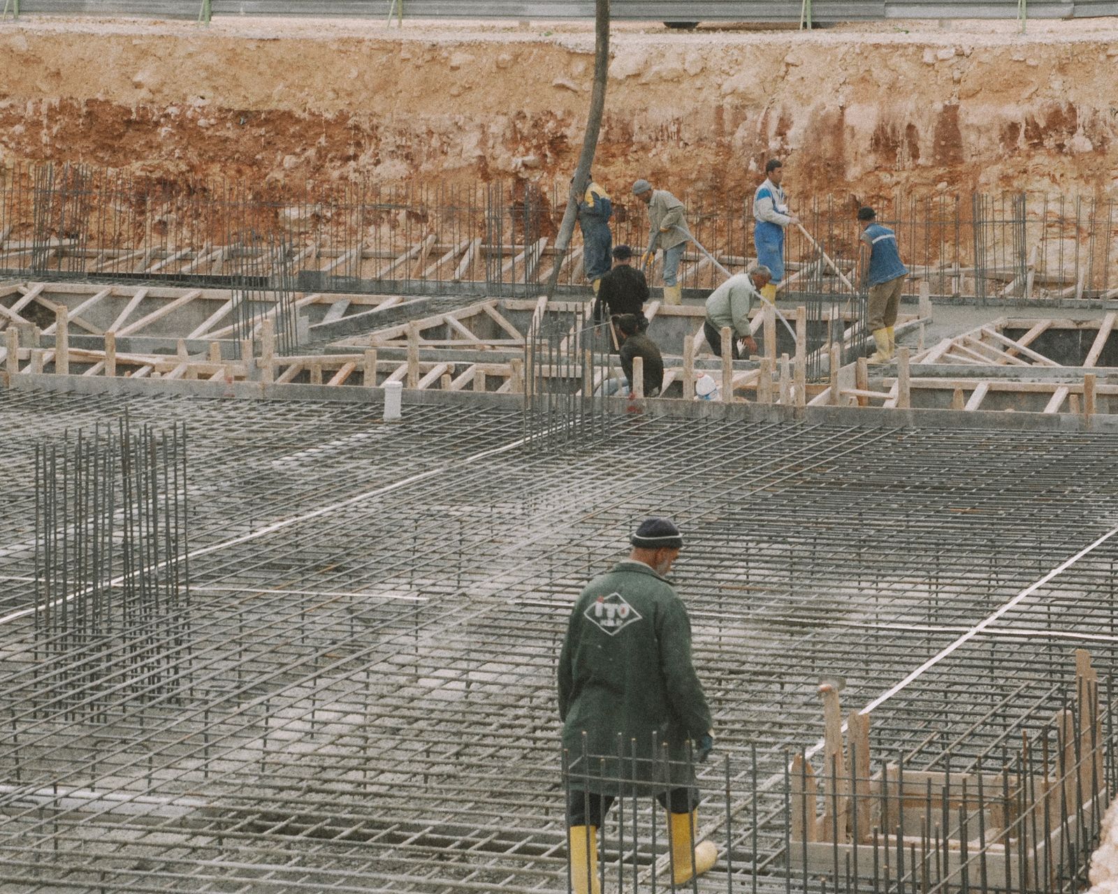 Chantier de construction avec des ouvriers